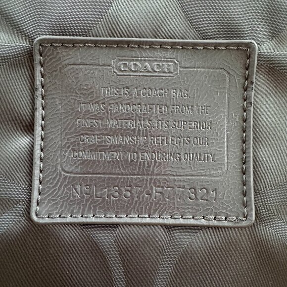 NWT COACH Getaway Signature Grey Nylon Packable Weekender Bag and Pouch #F77321 - Picture 2 of 6